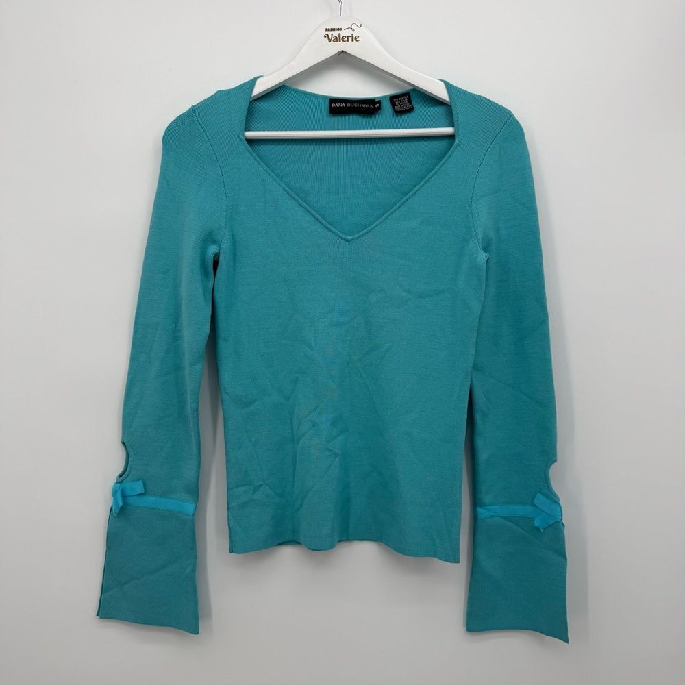 Dana Buchman Light Blue Silk Nylon Blend Bell Sleeve Top Y2k Size Small Whimsy S